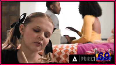 PURE TABOO ลูกสาวตัวดีแอบย่องเข้าหาพ่อเลี้ยงนิโกรควยดำ Coco Lovelock สาวน้อยวัยTEEN18 ยั่วพ่อควยใหญ่เย็ดจนแตกใน